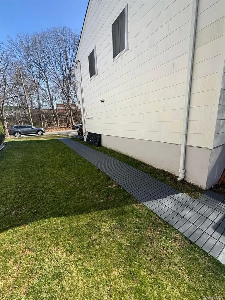 12 Bacon Place Yonkers NY 10710