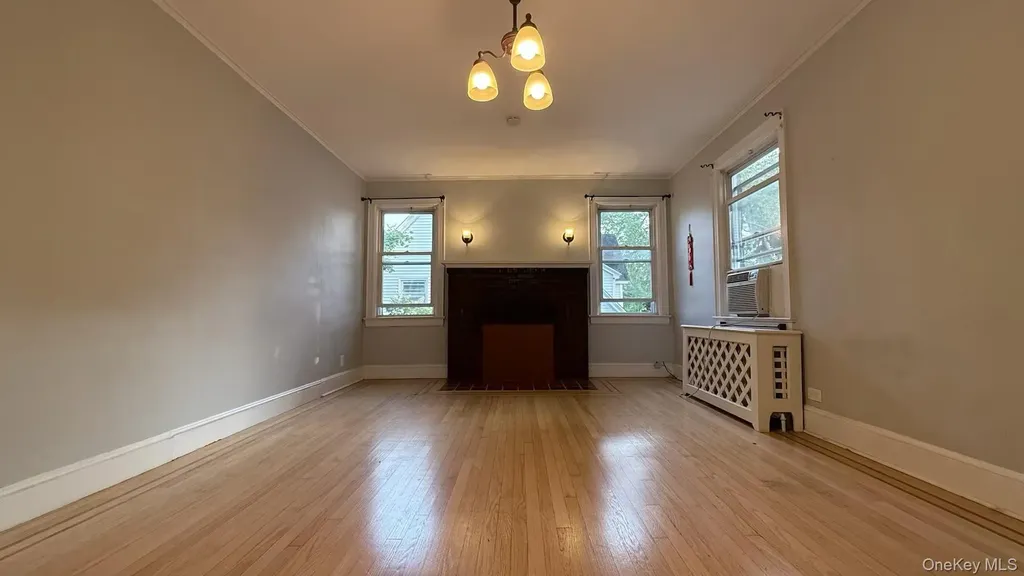15 Prospect Street Great Neck NY 11021