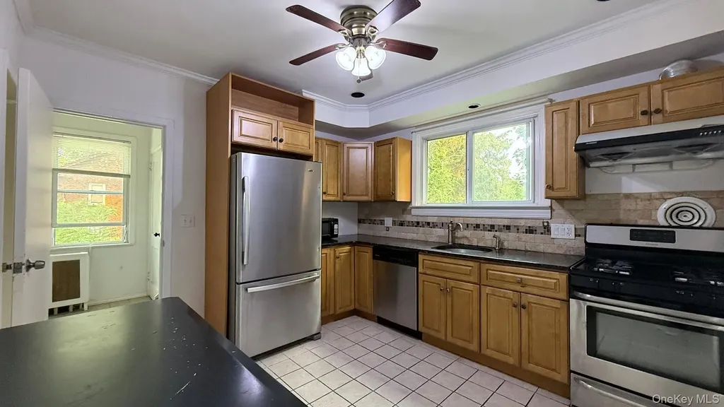 15 Prospect Street Great Neck NY 11021