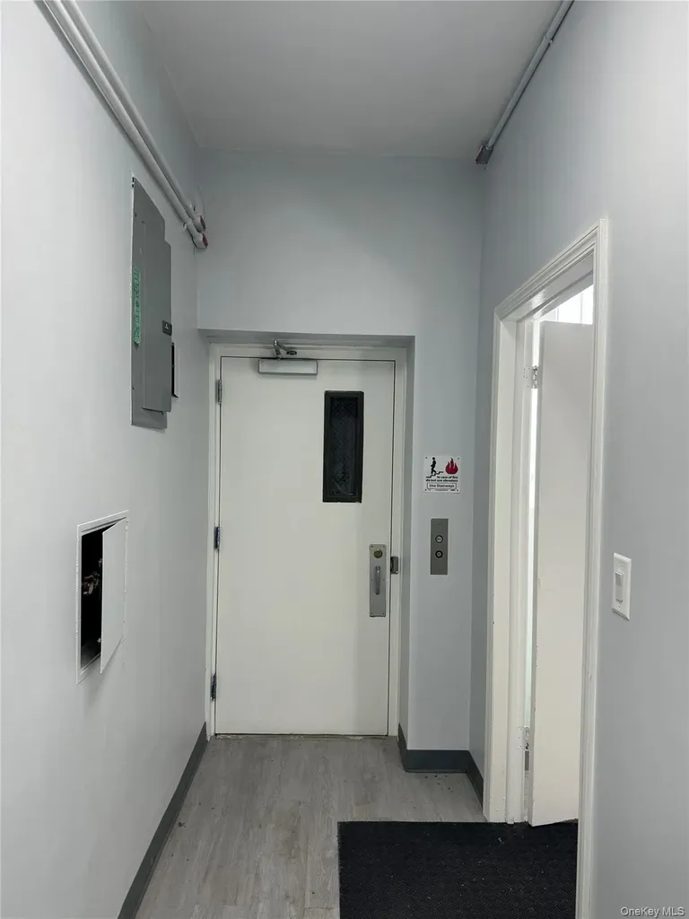 8866 Myrtle Avenue Glendale NY 11385