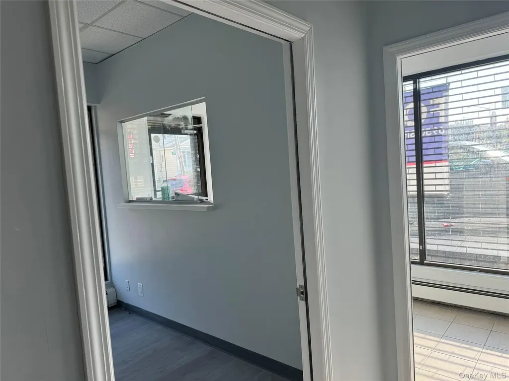8866 Myrtle Avenue Glendale NY 11385