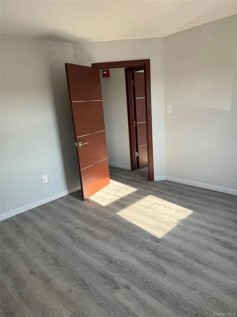 8866 Myrtle Avenue Glendale NY 11385