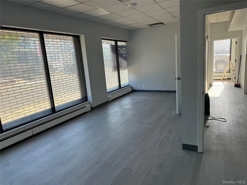 8866 Myrtle Avenue Glendale NY 11385