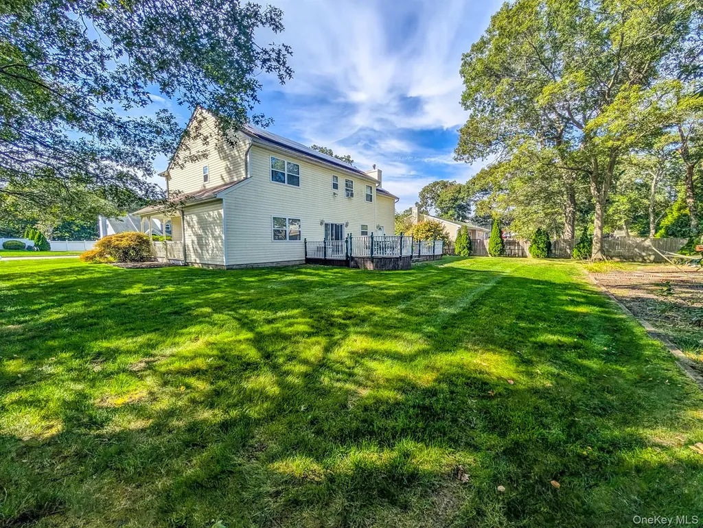 30 Howard Drive Coram NY 11727
