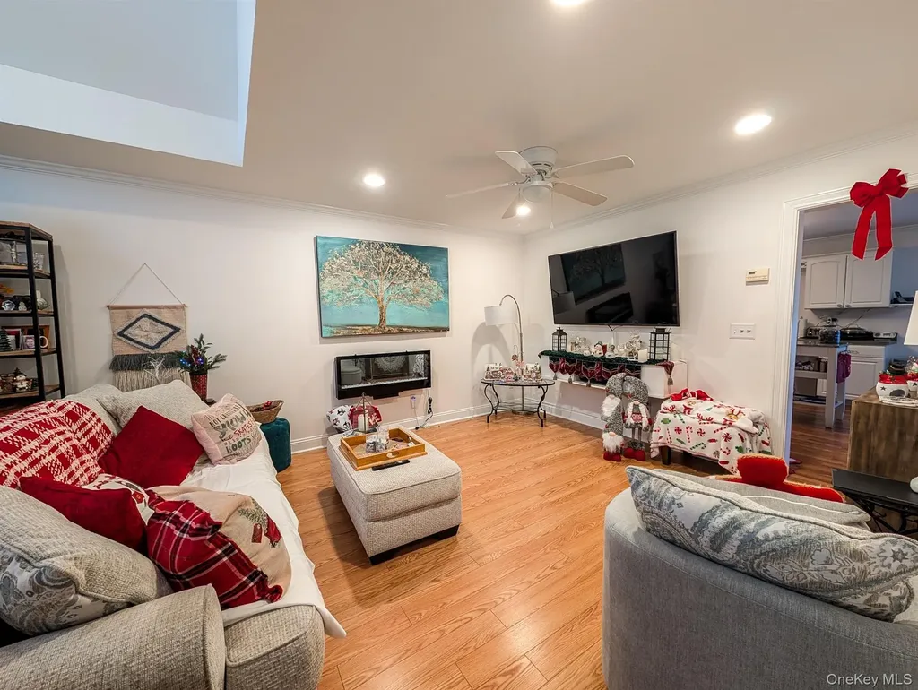 30 Howard Drive Coram NY 11727