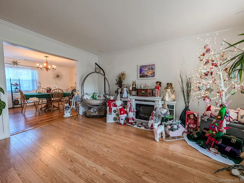 30 Howard Drive Coram NY 11727