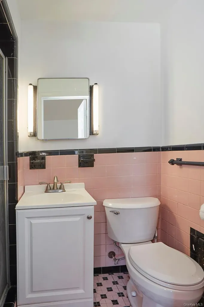 59 Bayview Place Staten Island NY 10304