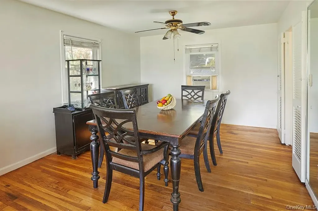 59 Bayview Place Staten Island NY 10304