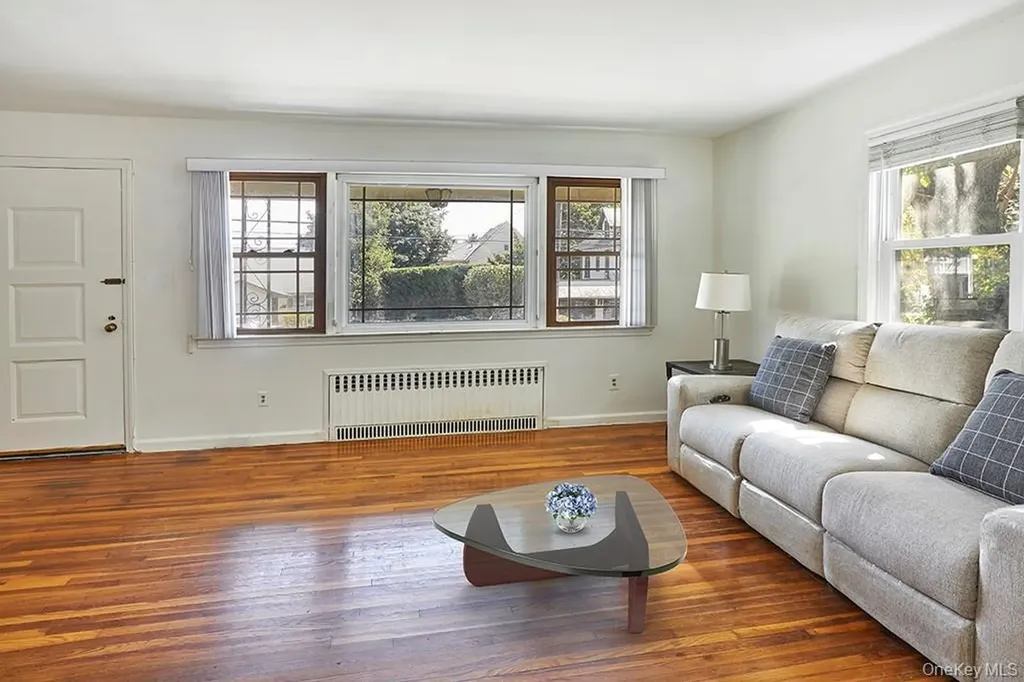 59 Bayview Place Staten Island NY 10304