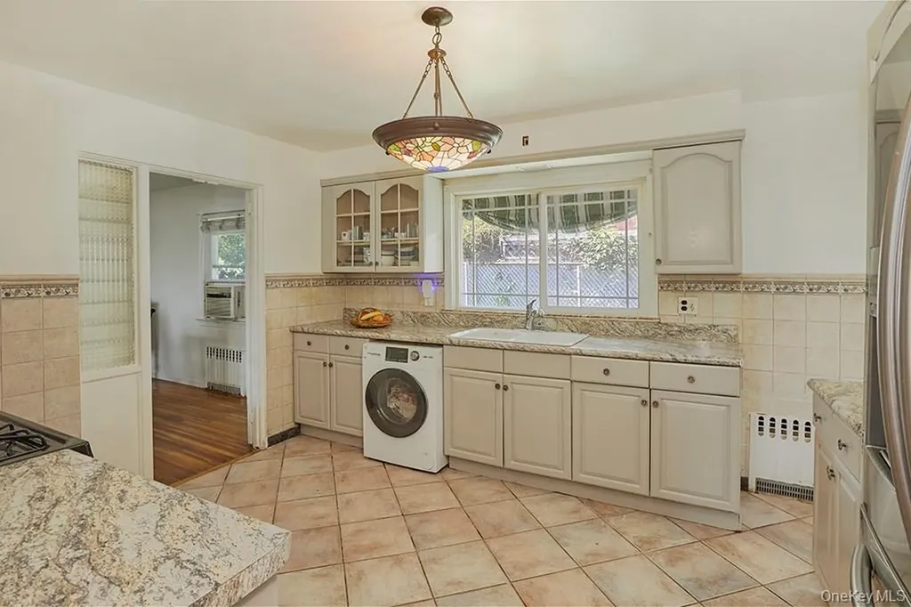 59 Bayview Place Staten Island NY 10304