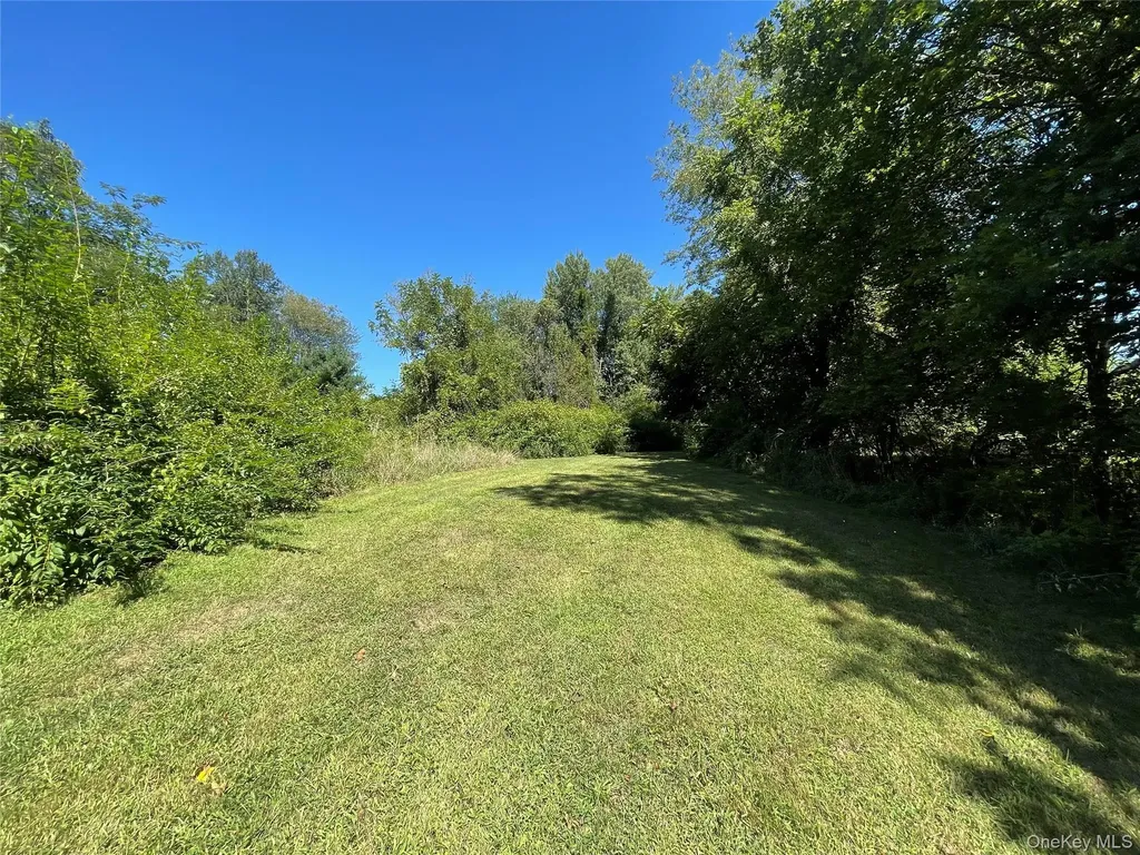 2416 State Route 300 Wallkill NY 12589