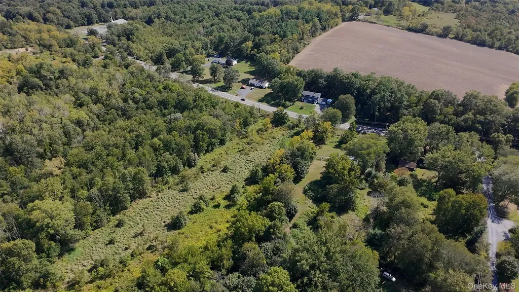2416 State Route 300 Wallkill NY 12589