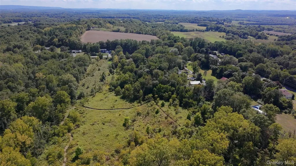 2416 State Route 300 Wallkill NY 12589
