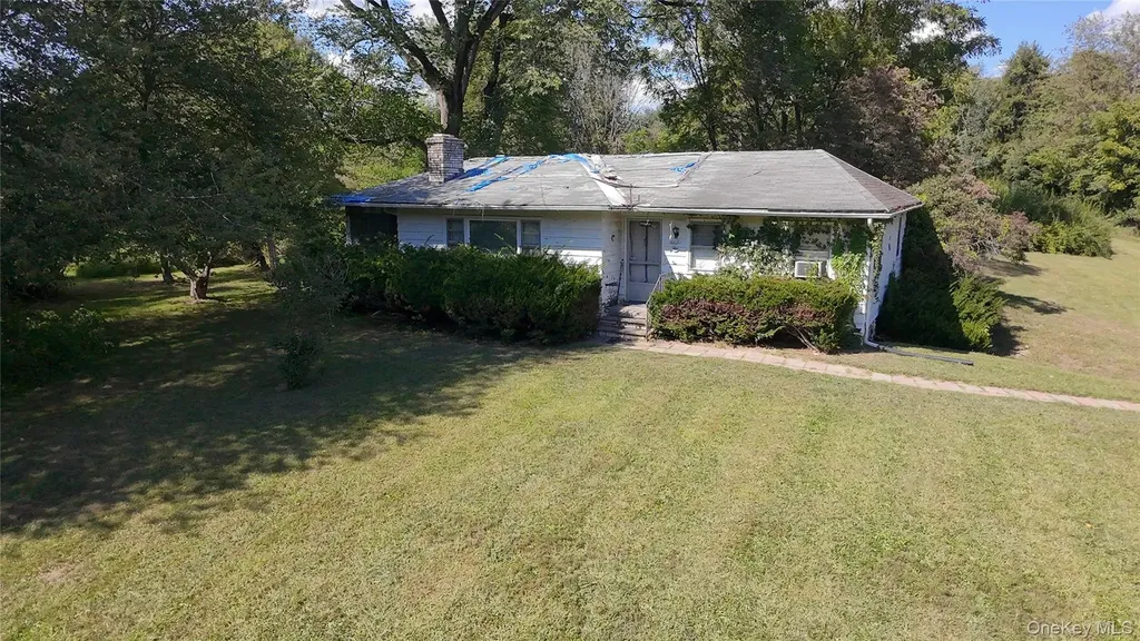 2416 State Route 300 Wallkill NY 12589