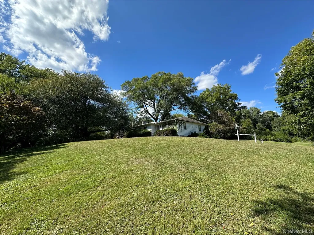 2416 State Route 300 Wallkill NY 12589