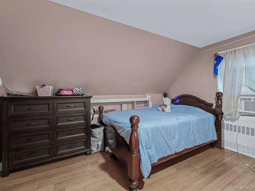 24016 128th Road Rosedale NY 11422