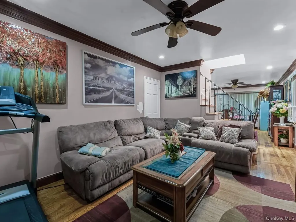 24016 128th Road Rosedale NY 11422