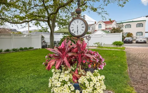 409 Bayville Avenue Bayville NY 11709