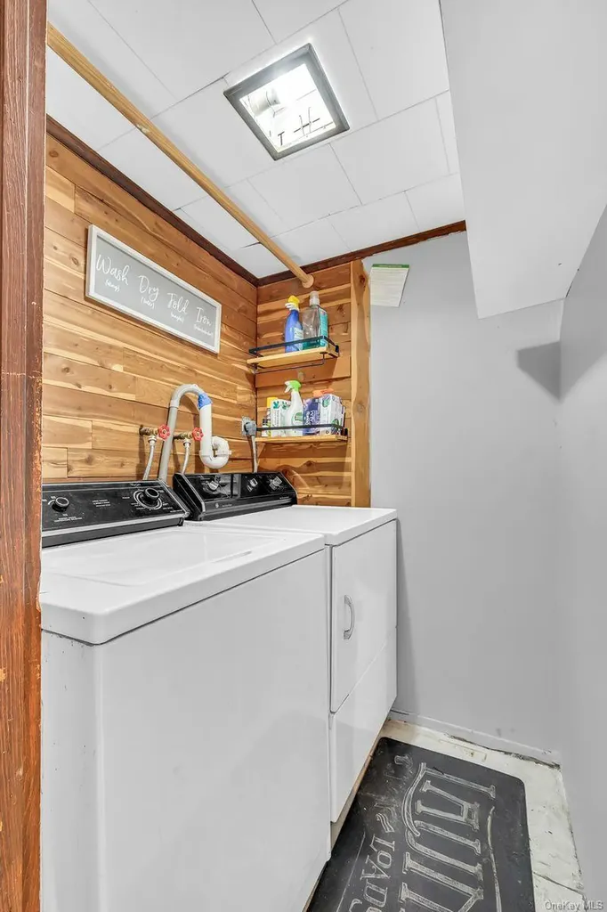 104 Broadway Malverne NY 11565
