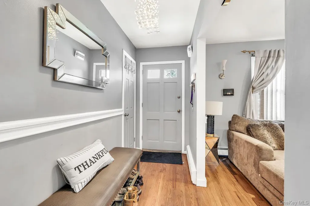 104 Broadway Malverne NY 11565