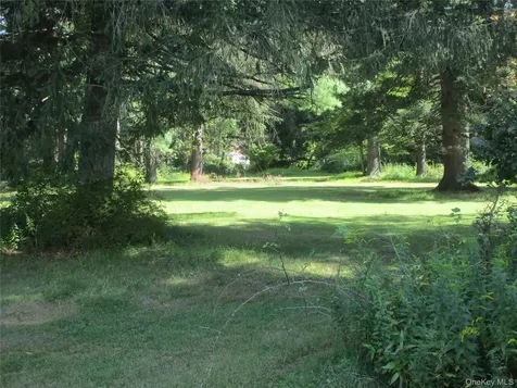 12 Kiernan Glen Cuddebackville NY 12729