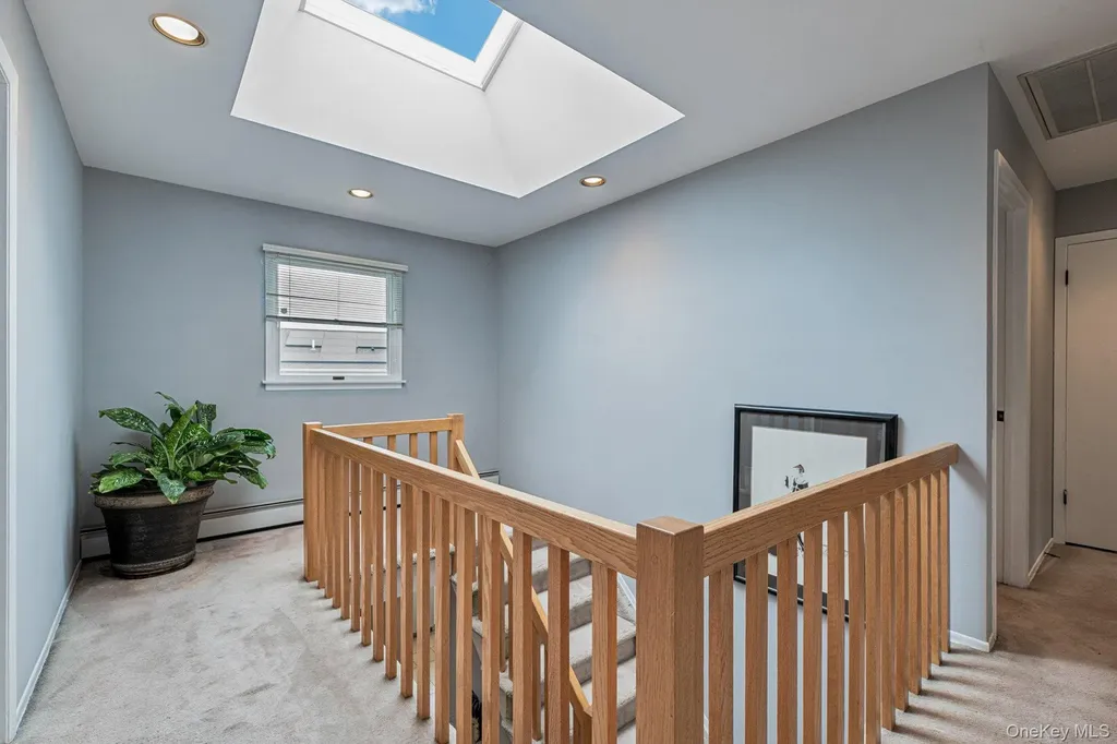 9 4th Place Syosset NY 11791