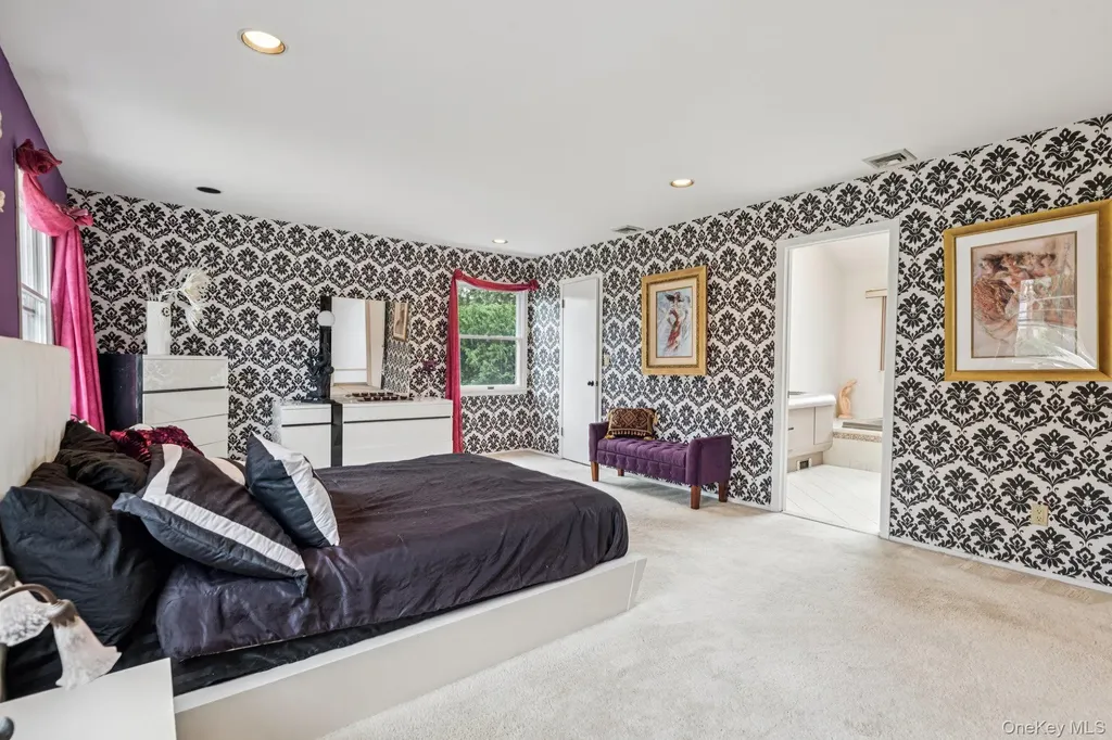 9 4th Place Syosset NY 11791