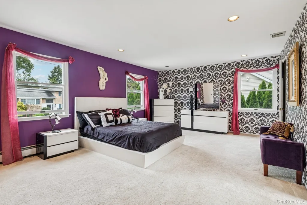 9 4th Place Syosset NY 11791