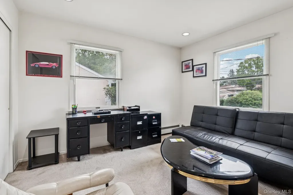 9 4th Place Syosset NY 11791