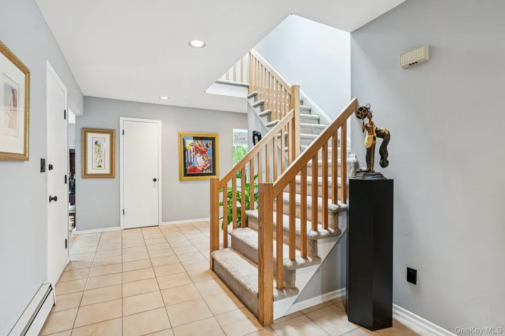 9 4th Place Syosset NY 11791