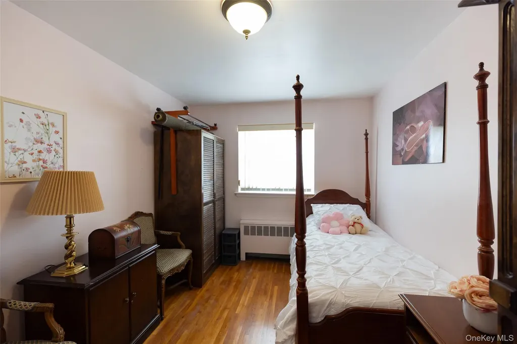 1865 Hunt Avenue Bronx NY 10462