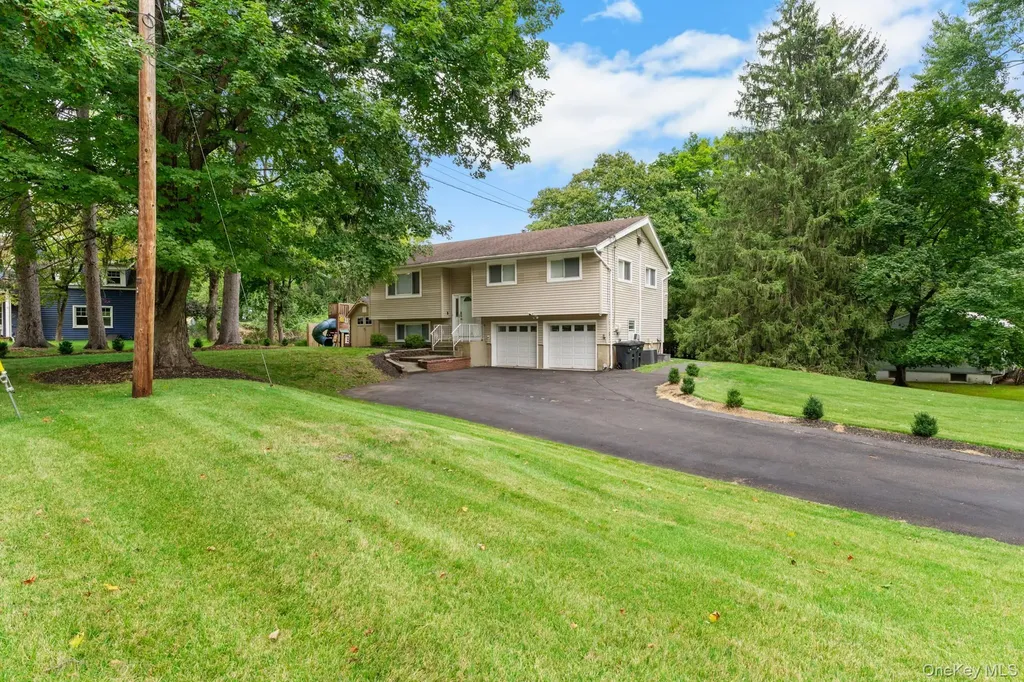 1 Phillips Drive Airmont NY 10901