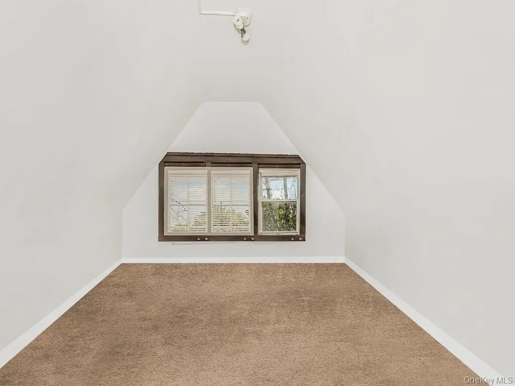 557 S 5th Avenue Mount Vernon NY 10550