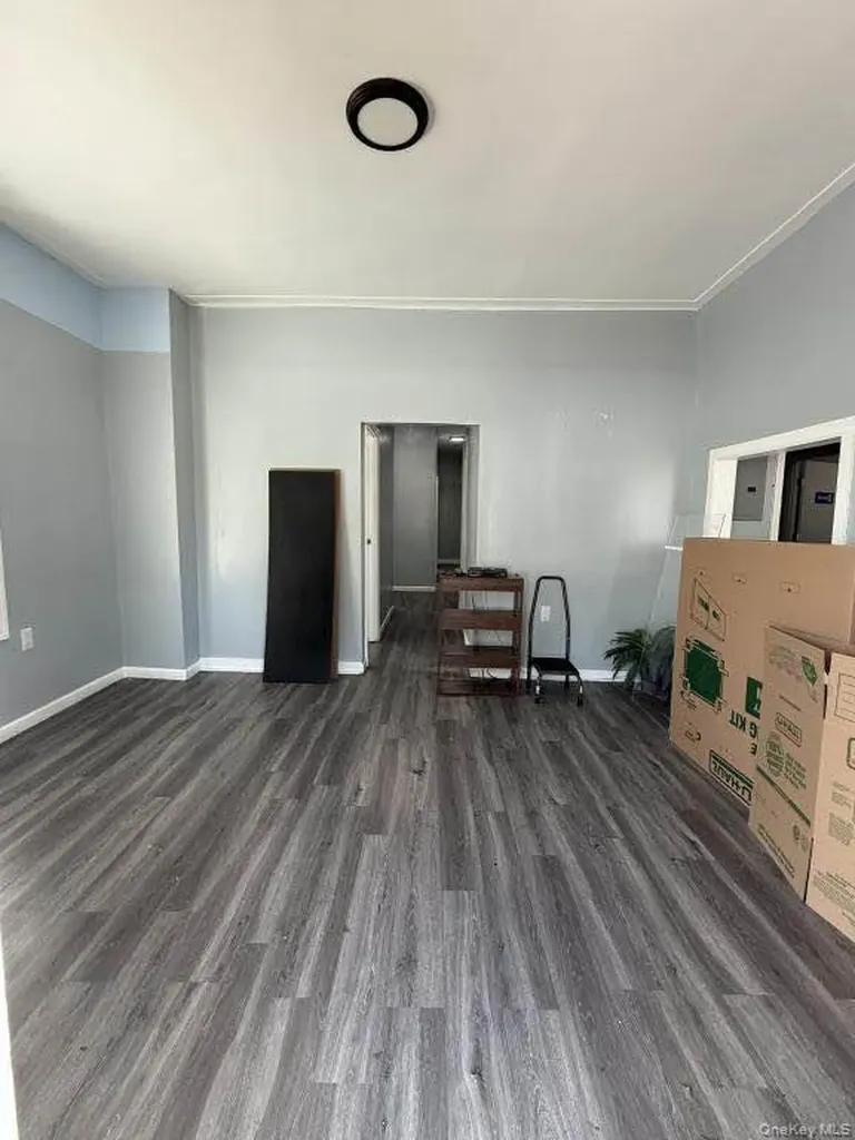 91-47 88 Road Woodhaven NY 11421