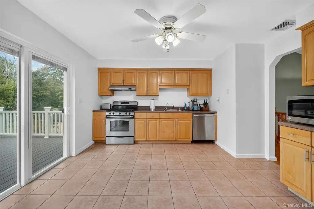 12 Cedar Lane Thiells NY 10984