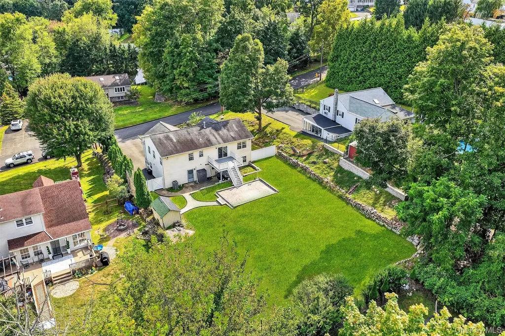 12 Cedar Lane Thiells NY 10984