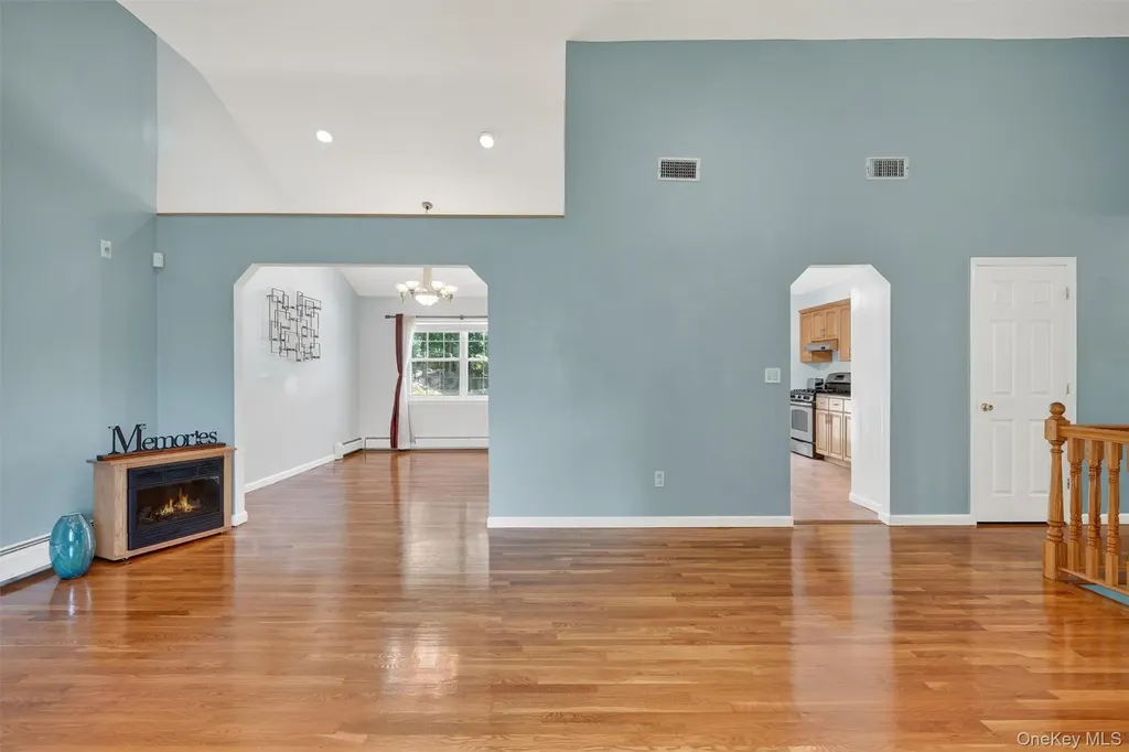 12 Cedar Lane Thiells NY 10984