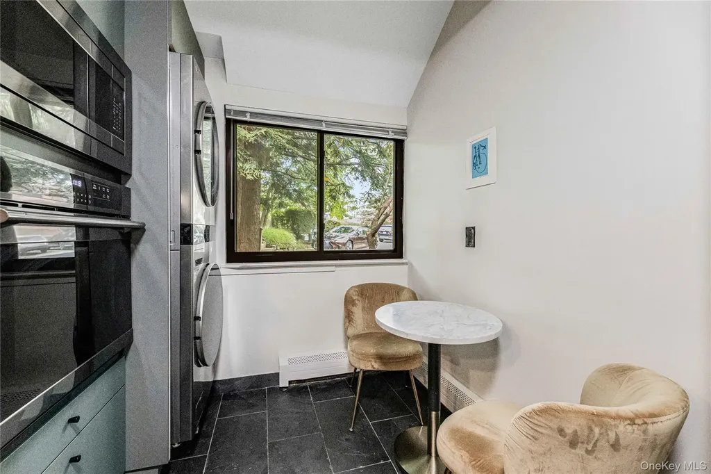 2 Tree Top Lane Dobbs Ferry NY 10522