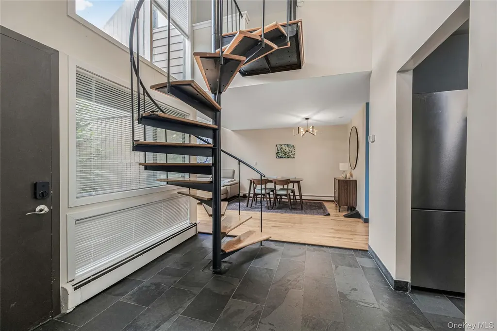 2 Tree Top Lane Dobbs Ferry NY 10522