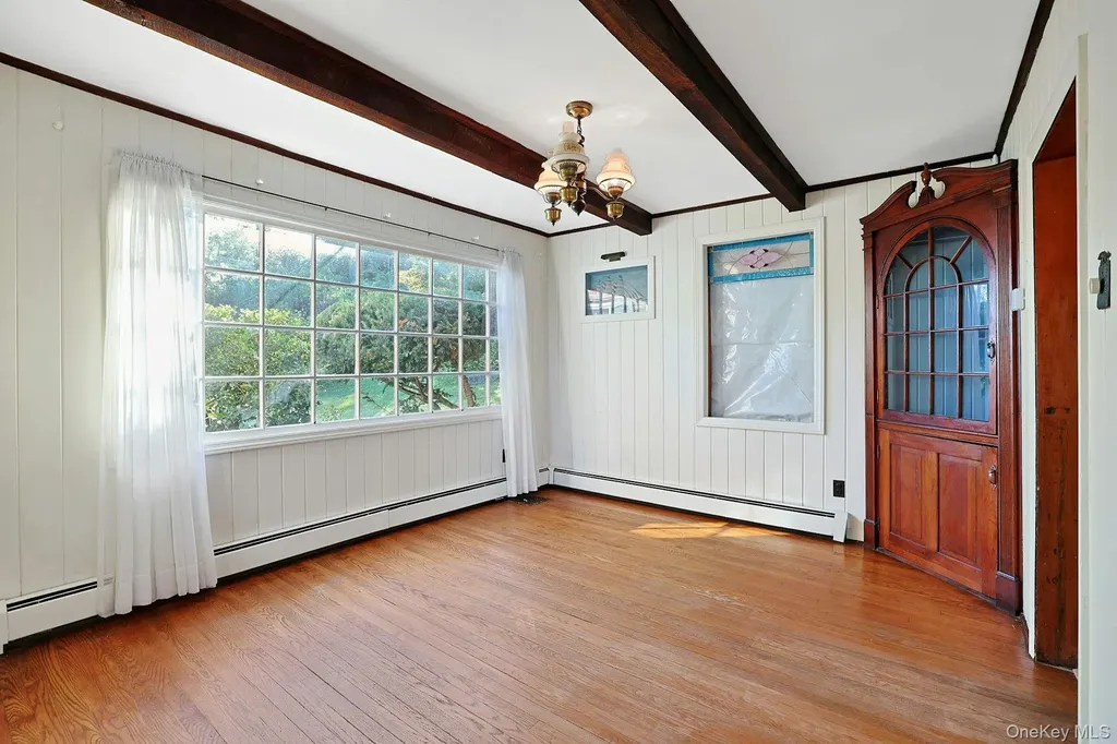 8 Ayers Road Tomkins Cove NY 10986