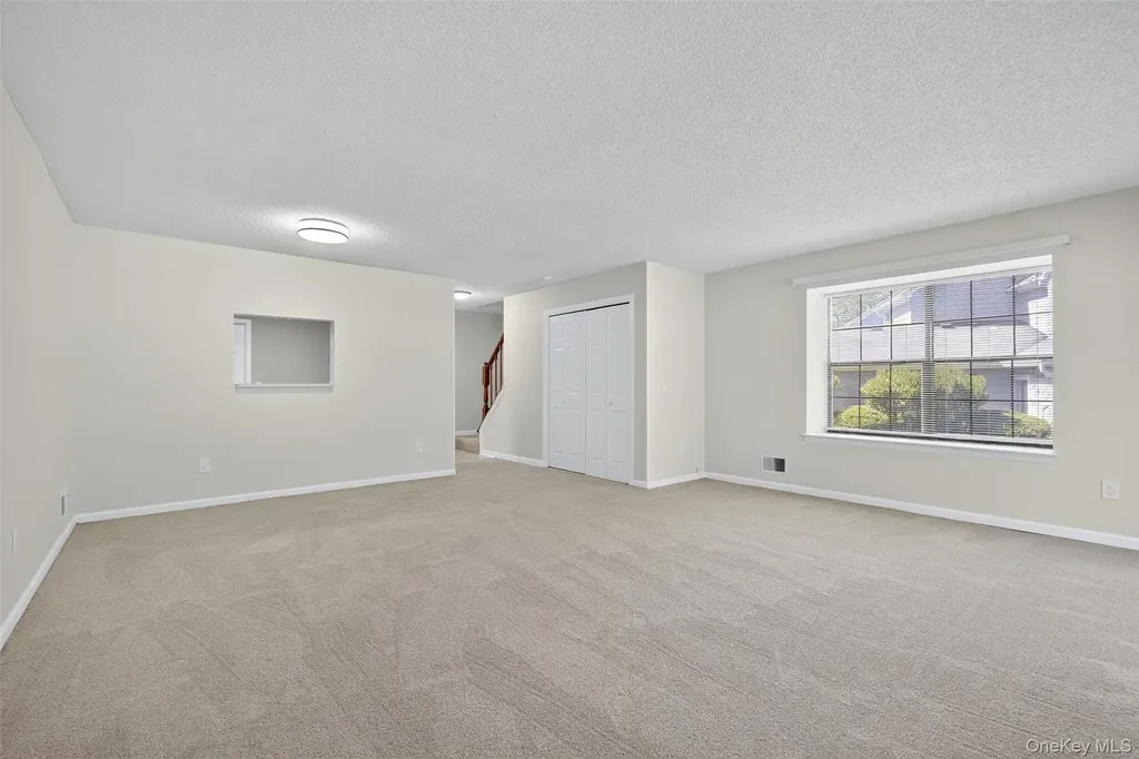 97 Jonathan Drive Mahopac NY 10541