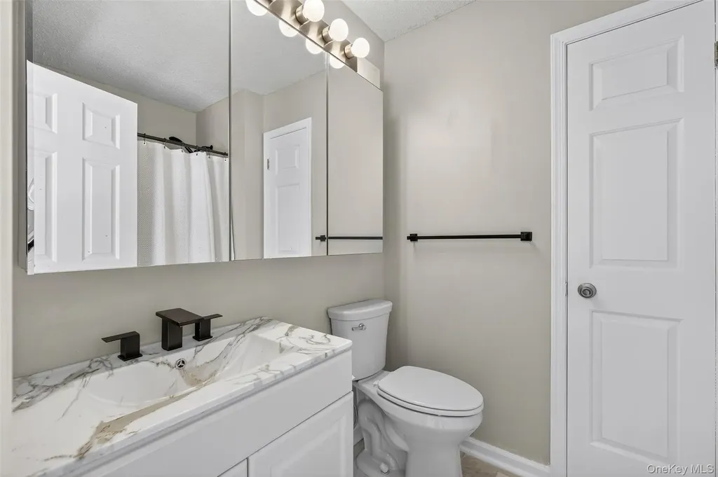 97 Jonathan Drive Mahopac NY 10541