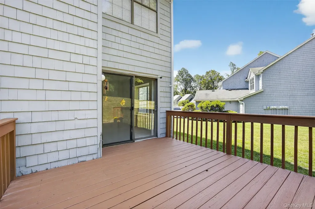 97 Jonathan Drive Mahopac NY 10541