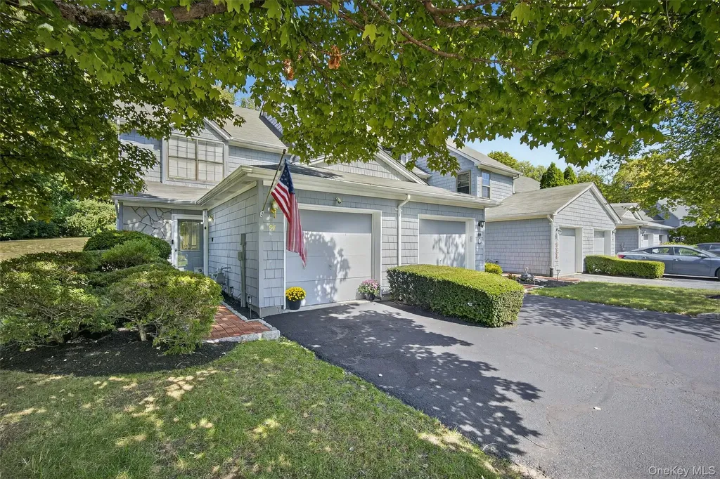 97 Jonathan Drive Mahopac NY 10541