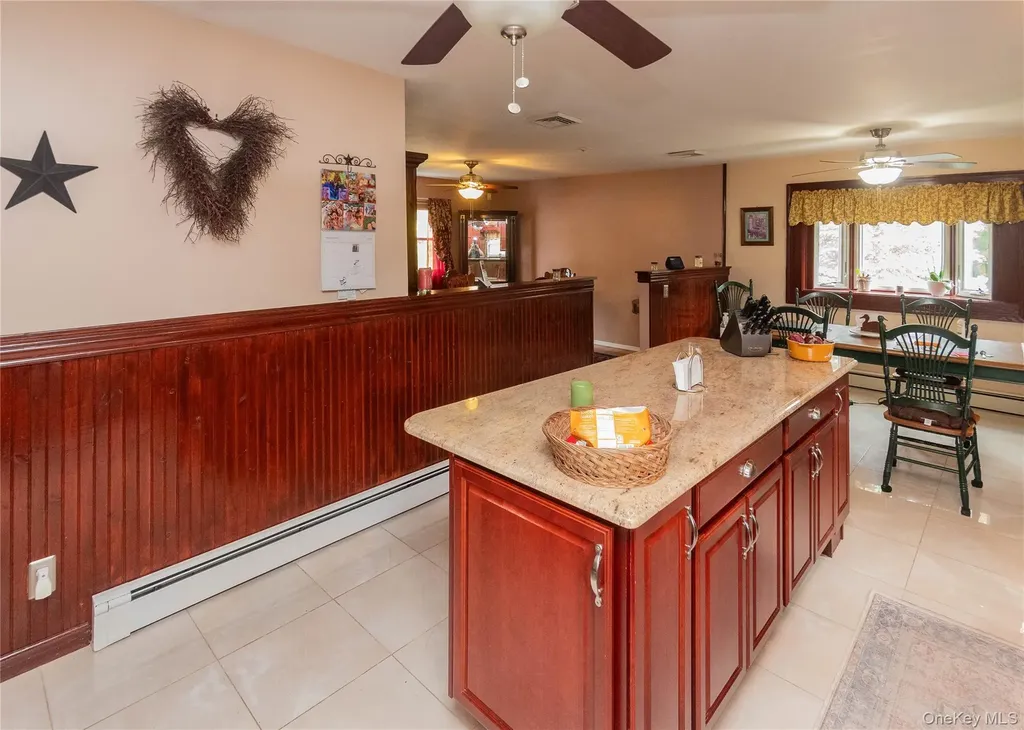 22 The Drive Westtown NY 10998