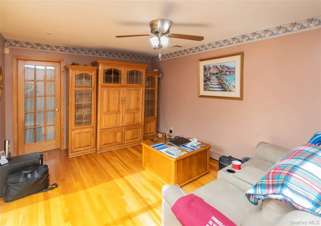 22 The Drive Westtown NY 10998