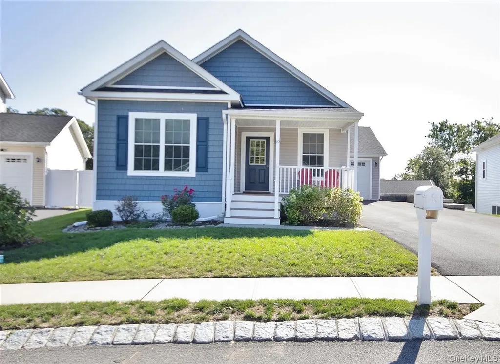 19 Emerson Terrace Highland NY 12528