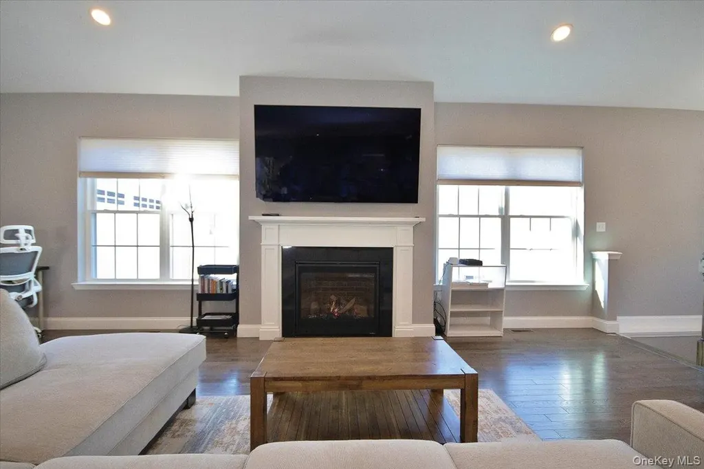 19 Emerson Terrace Highland NY 12528