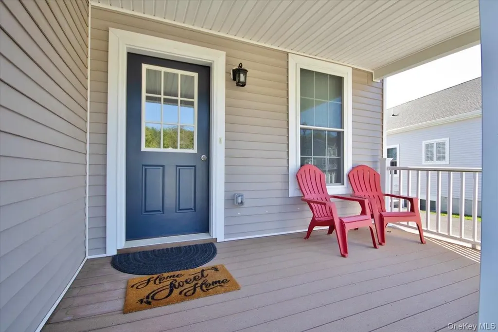 19 Emerson Terrace Highland NY 12528