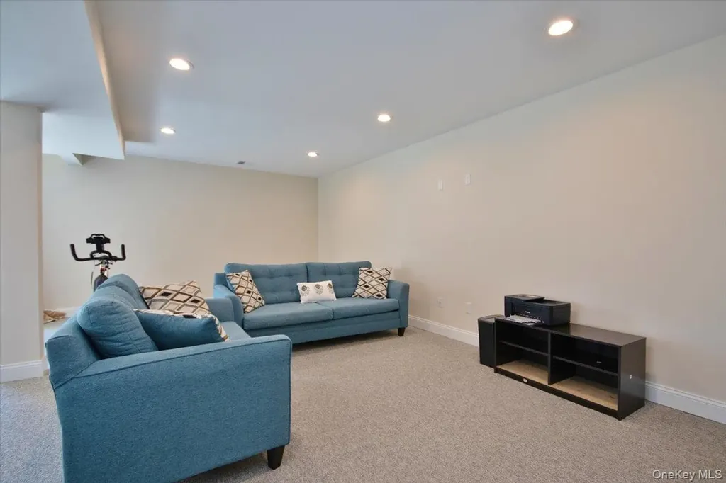 19 Emerson Terrace Highland NY 12528